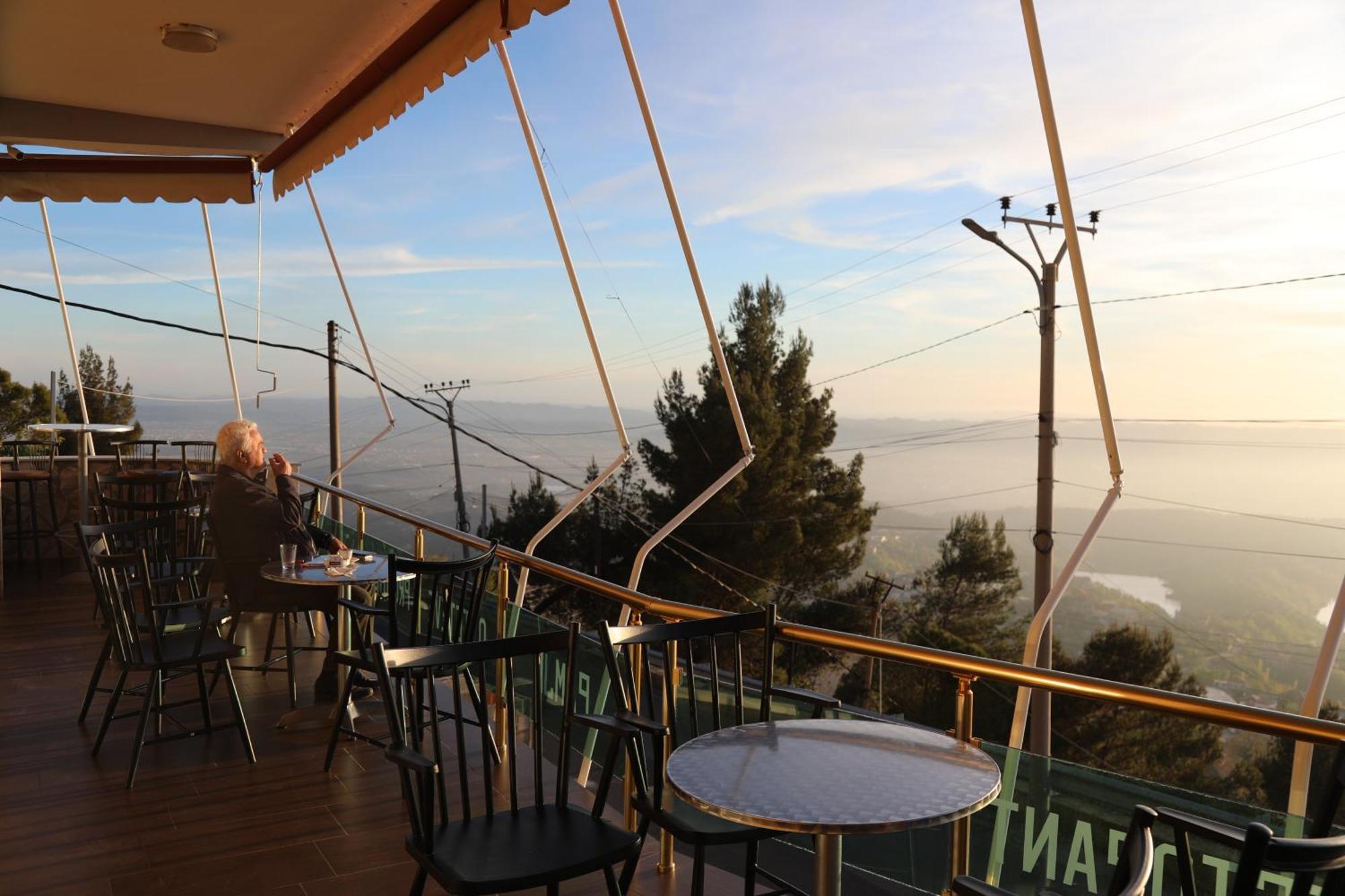 Pamja E Qyteteve Krujë Exterior foto