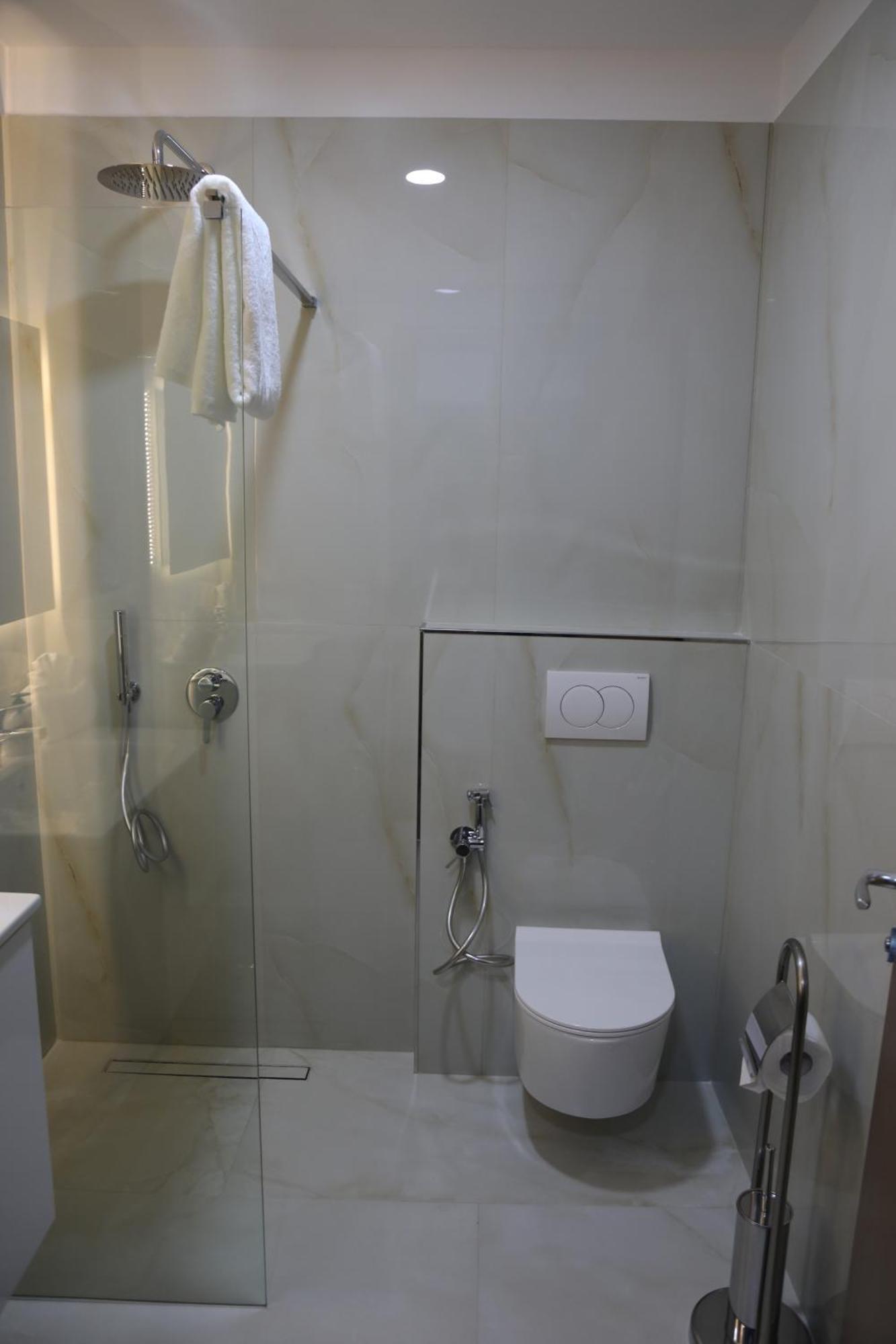 Pamja E Qyteteve Krujë Exterior foto